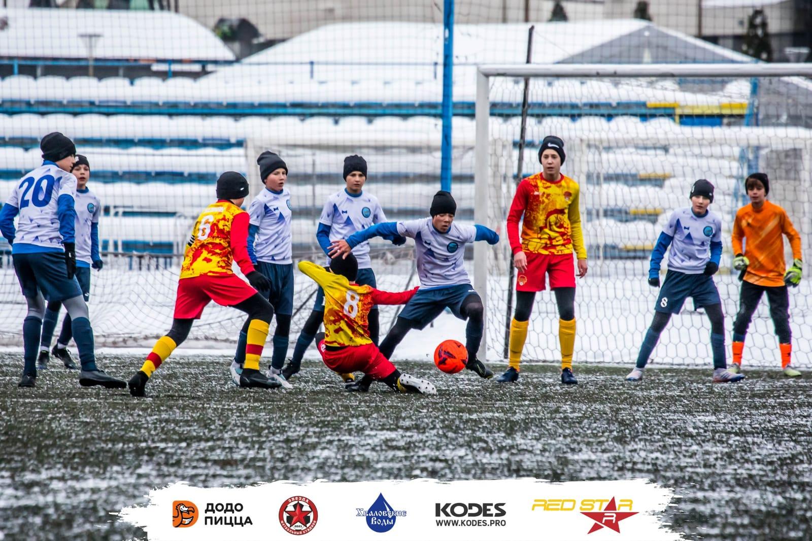 Футболисты «Самсона» принимают участие в «Зимнем турнире» Санкт-Петербурга  по футболу среди юношеских команд